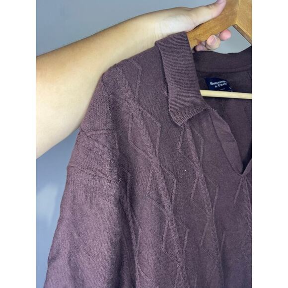 Mens Aberceombie and Fitch Short sleeve cable knit sweater - Picture 4 of 6